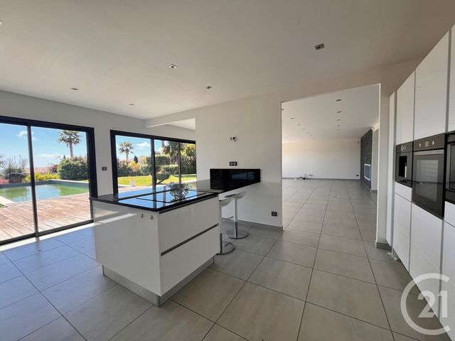maison à vendre - 6 pièces - 240.0 m2 - LA CADIERE D AZUR - 83 - PROVENCE-ALPES-COTE-D-AZUR - Century 21 Noël Immobilier