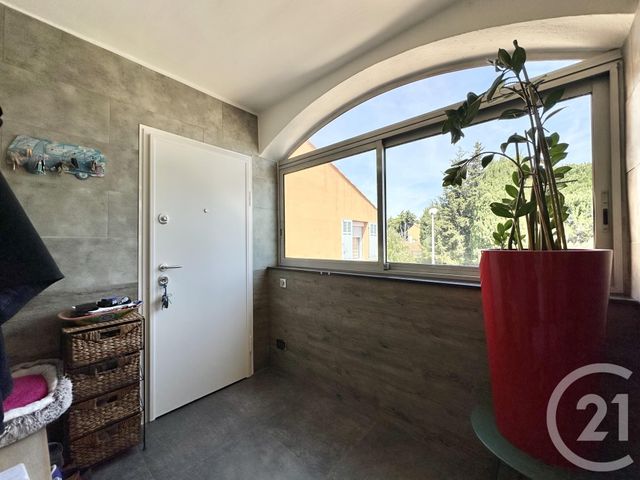 Appartement F4 à vendre - 4 pièces - 74.0 m2 - ST CYR SUR MER - 83 - PROVENCE-ALPES-COTE-D-AZUR - Century 21 Noël Immobilier