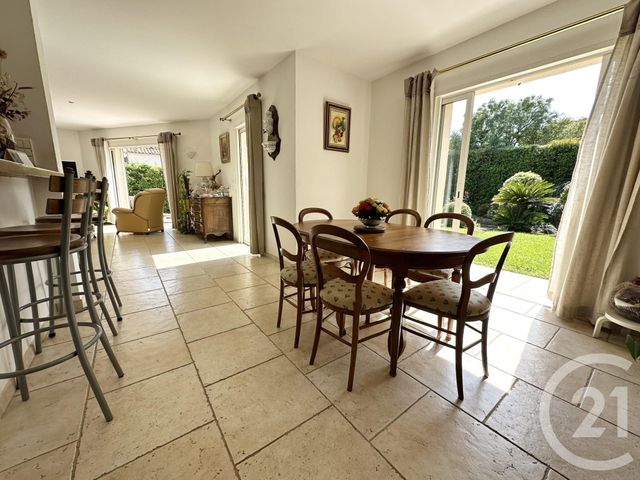 maison à vendre - 6 pièces - 162.0 m2 - ST CYR SUR MER - 83 - PROVENCE-ALPES-COTE-D-AZUR - Century 21 Noël Immobilier