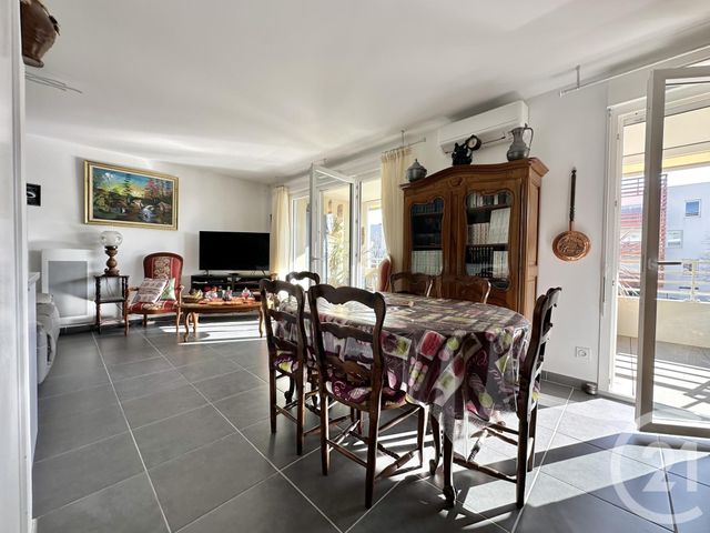 Appartement F3 à vendre - 3 pièces - 85.0 m2 - ST CYR SUR MER - 83 - PROVENCE-ALPES-COTE-D-AZUR - Century 21 Noël Immobilier