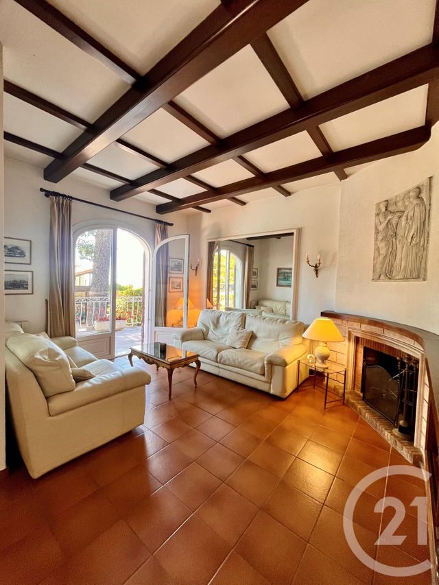 maison à vendre - 6 pièces - 134.84 m2 - ST CYR SUR MER - 83 - PROVENCE-ALPES-COTE-D-AZUR - Century 21 Noël Immobilier