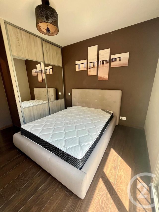 Appartement F3 à louer - 3 pièces - 55.98 m2 - SIX FOURS LES PLAGES - 83 - PROVENCE-ALPES-COTE-D-AZUR - Century 21 Noël Immobilier