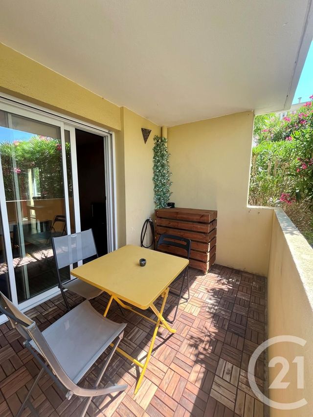 Appartement F3 à louer - 3 pièces - 55.98 m2 - SIX FOURS LES PLAGES - 83 - PROVENCE-ALPES-COTE-D-AZUR - Century 21 Noël Immobilier