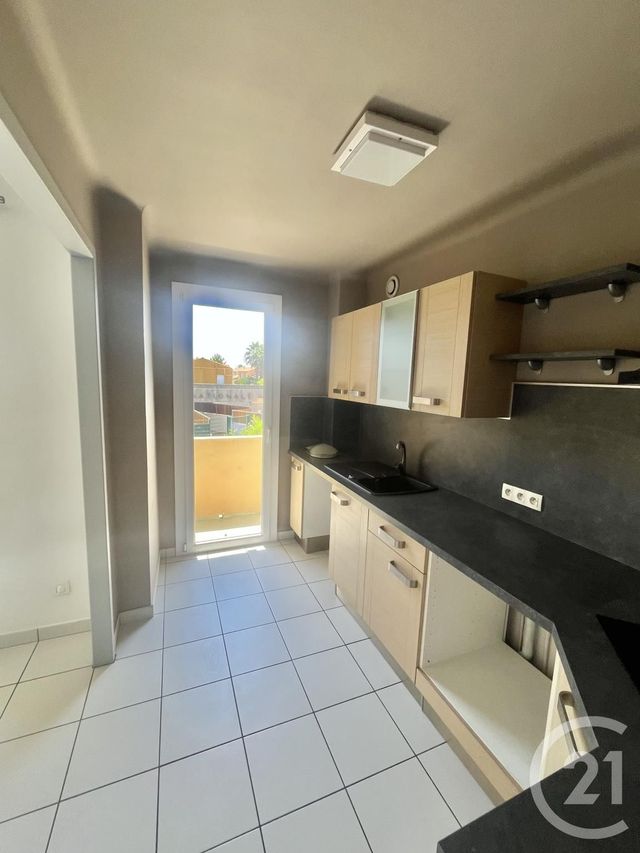 Appartement F2 à vendre - 2 pièces - 45.31 m2 - ST CYR SUR MER - 83 - PROVENCE-ALPES-COTE-D-AZUR - Century 21 Noël Immobilier