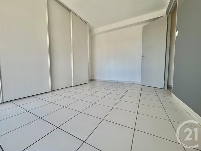 Appartement F2 à vendre - 2 pièces - 45.31 m2 - ST CYR SUR MER - 83 - PROVENCE-ALPES-COTE-D-AZUR - Century 21 Noël Immobilier