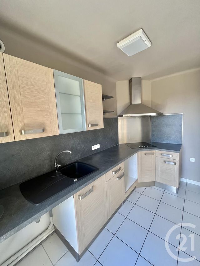 Appartement F2 à vendre - 2 pièces - 45.31 m2 - ST CYR SUR MER - 83 - PROVENCE-ALPES-COTE-D-AZUR - Century 21 Noël Immobilier