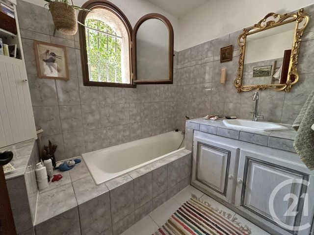 maison à vendre - 3 pièces - 87.0 m2 - LA CADIERE D AZUR - 83 - PROVENCE-ALPES-COTE-D-AZUR - Century 21 Noël Immobilier