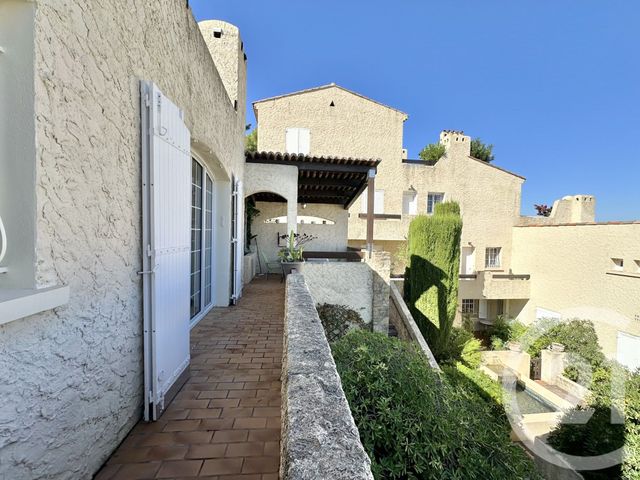 Appartement F3 à vendre - 3 pièces - 59.0 m2 - ST CYR SUR MER - 83 - PROVENCE-ALPES-COTE-D-AZUR - Century 21 Noël Immobilier