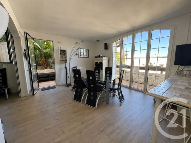 Appartement F3 à vendre - 3 pièces - 59.0 m2 - ST CYR SUR MER - 83 - PROVENCE-ALPES-COTE-D-AZUR - Century 21 Noël Immobilier