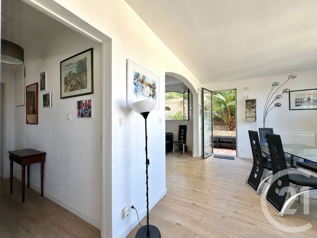 Appartement F3 à vendre - 3 pièces - 59.0 m2 - ST CYR SUR MER - 83 - PROVENCE-ALPES-COTE-D-AZUR - Century 21 Noël Immobilier