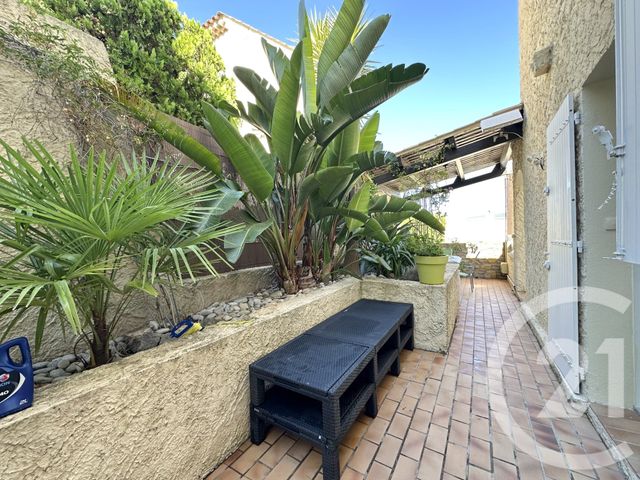 Appartement F3 à vendre - 3 pièces - 59.0 m2 - ST CYR SUR MER - 83 - PROVENCE-ALPES-COTE-D-AZUR - Century 21 Noël Immobilier