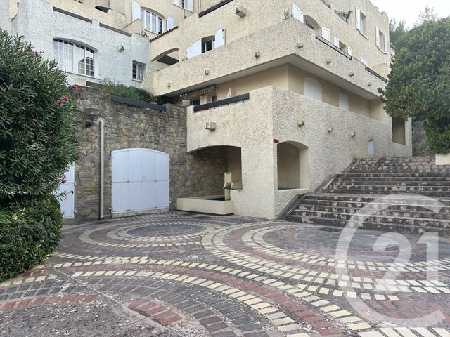 Appartement F3 à vendre - 3 pièces - 60.42 m2 - ST CYR SUR MER - 83 - PROVENCE-ALPES-COTE-D-AZUR - Century 21 Noël Immobilier