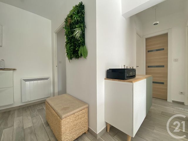 Appartement F3 à vendre - 3 pièces - 53.06 m2 - ST CYR SUR MER - 83 - PROVENCE-ALPES-COTE-D-AZUR - Century 21 Noël Immobilier