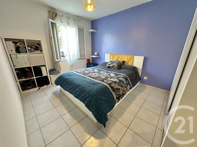 Appartement F3 à vendre - 3 pièces - 56.0 m2 - ST CYR SUR MER - 83 - PROVENCE-ALPES-COTE-D-AZUR - Century 21 Noël Immobilier