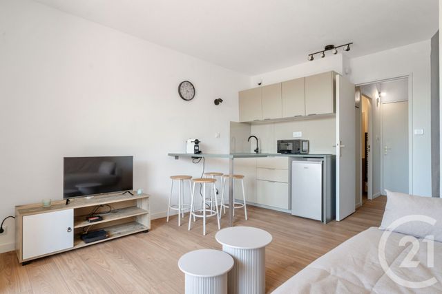Appartement F1 à vendre - 1 pièce - 22.0 m2 - ST CYR SUR MER - 83 - PROVENCE-ALPES-COTE-D-AZUR - Century 21 Noël Immobilier