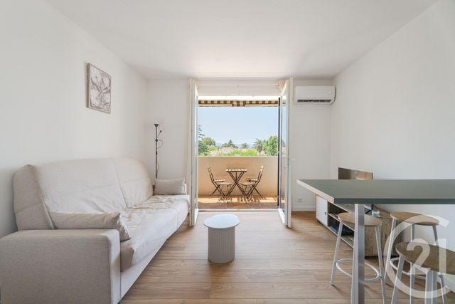 Appartement F1 à vendre - 1 pièce - 22.0 m2 - ST CYR SUR MER - 83 - PROVENCE-ALPES-COTE-D-AZUR - Century 21 Noël Immobilier