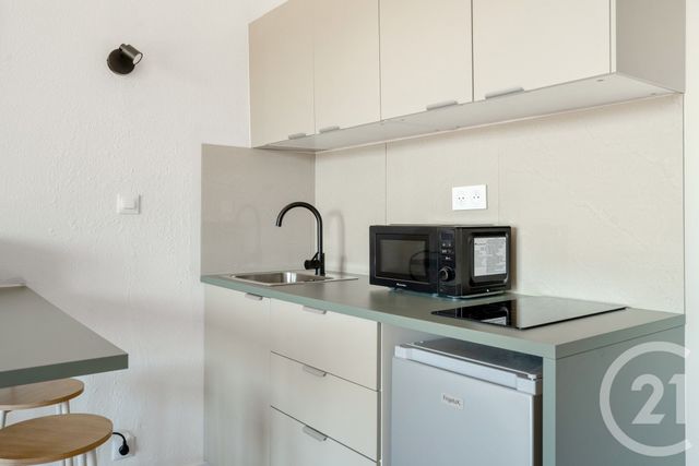 Appartement F1 à vendre - 1 pièce - 22.0 m2 - ST CYR SUR MER - 83 - PROVENCE-ALPES-COTE-D-AZUR - Century 21 Noël Immobilier