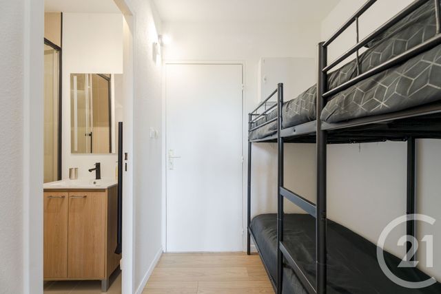 Appartement F1 à vendre - 1 pièce - 22.0 m2 - ST CYR SUR MER - 83 - PROVENCE-ALPES-COTE-D-AZUR - Century 21 Noël Immobilier