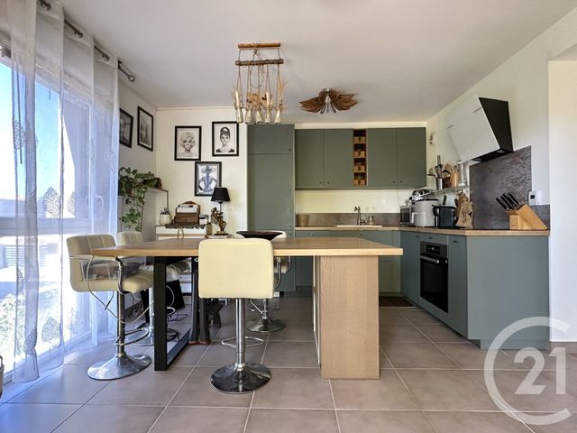 Appartement F3 à vendre - 3 pièces - 60.0 m2 - ST CYR SUR MER - 83 - PROVENCE-ALPES-COTE-D-AZUR - Century 21 Noël Immobilier