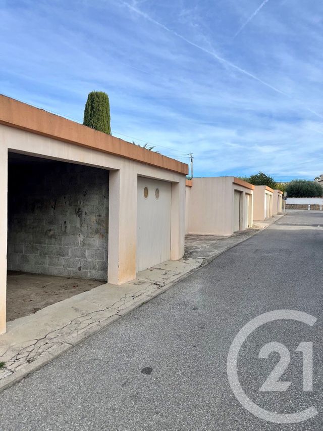 parking à vendre - 16.39 m2 - ST CYR SUR MER - 83 - PROVENCE-ALPES-COTE-D-AZUR - Century 21 Noël Immobilier