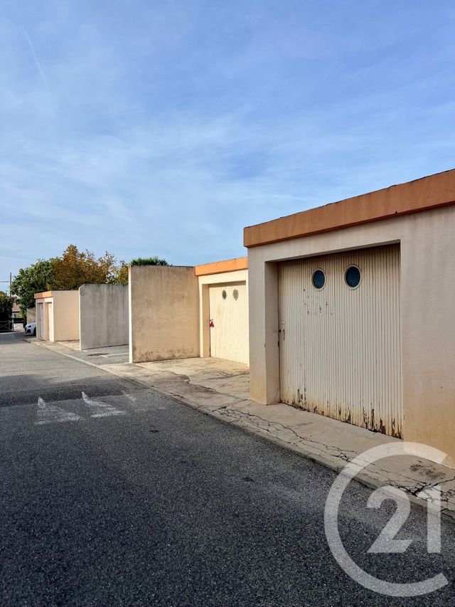 parking à vendre - 16.39 m2 - ST CYR SUR MER - 83 - PROVENCE-ALPES-COTE-D-AZUR - Century 21 Noël Immobilier