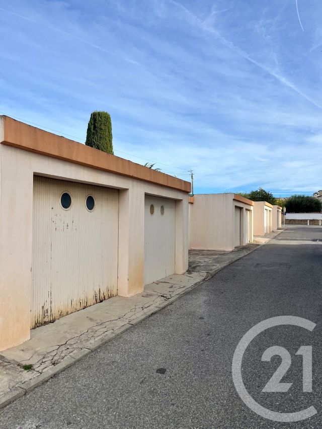 parking à vendre - 16.39 m2 - ST CYR SUR MER - 83 - PROVENCE-ALPES-COTE-D-AZUR - Century 21 Noël Immobilier