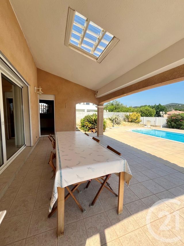 maison à vendre - 4 pièces - 135.3 m2 - ST CYR SUR MER - 83 - PROVENCE-ALPES-COTE-D-AZUR - Century 21 Noël Immobilier