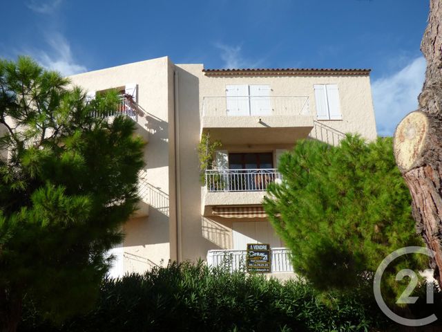 Afficher la photo en grand Appartement F3 à vendre - 3 pièces - 62.6 m2 - ST CYR SUR MER - 83 - PROVENCE-ALPES-COTE-D-AZUR - Century 21 Noël Immobilier